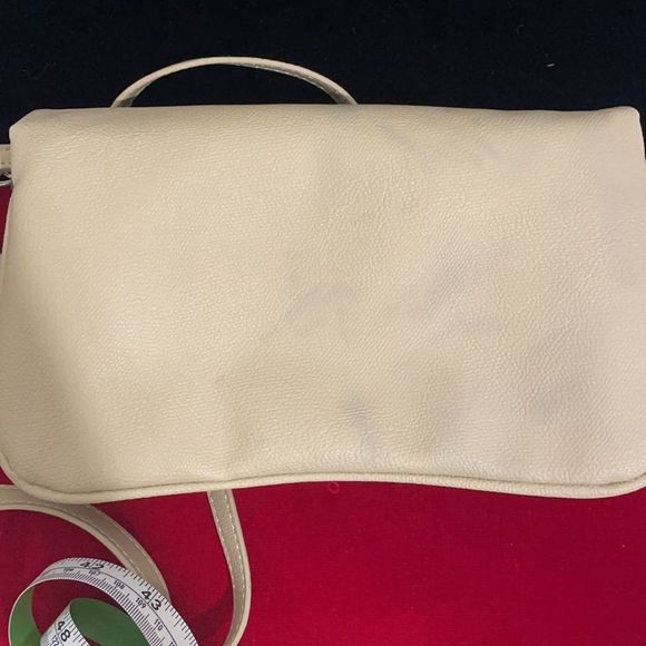 Lane Bryant faux leather clutch - Picture 7 of 8